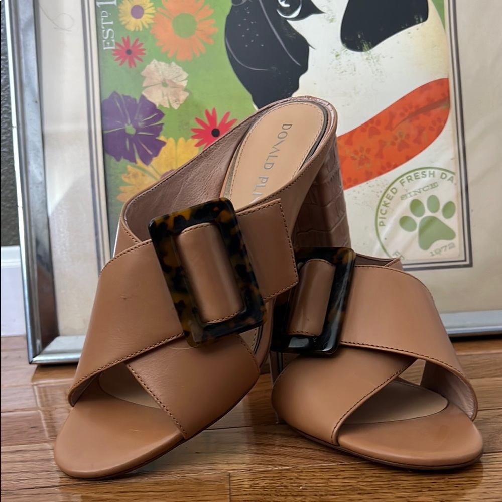 Donald J. Pliner Tan Leather Women's Mules